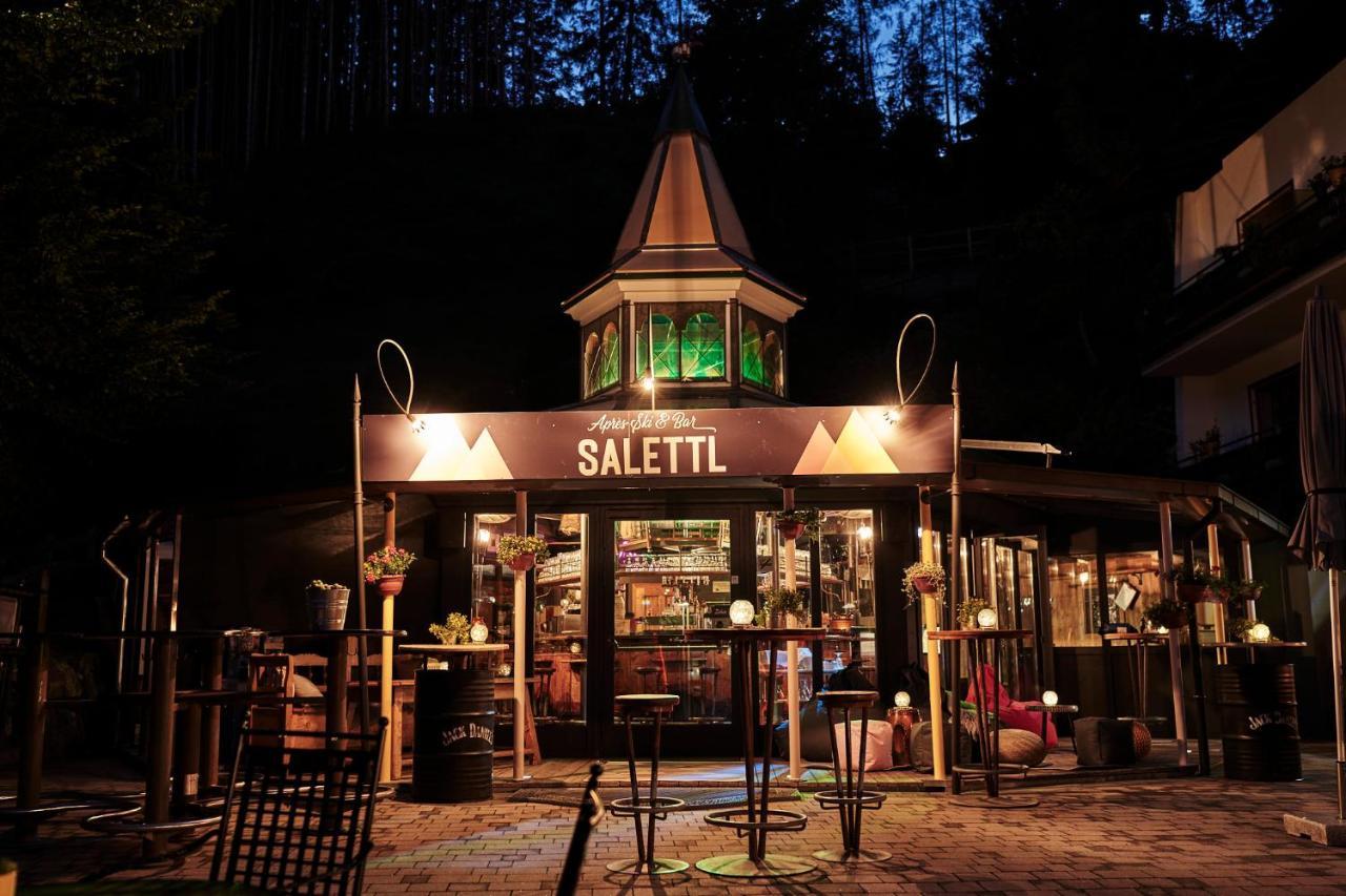 B&B Berglift Direkt An Der Talstation Bad Hofgastein Eksteriør billede