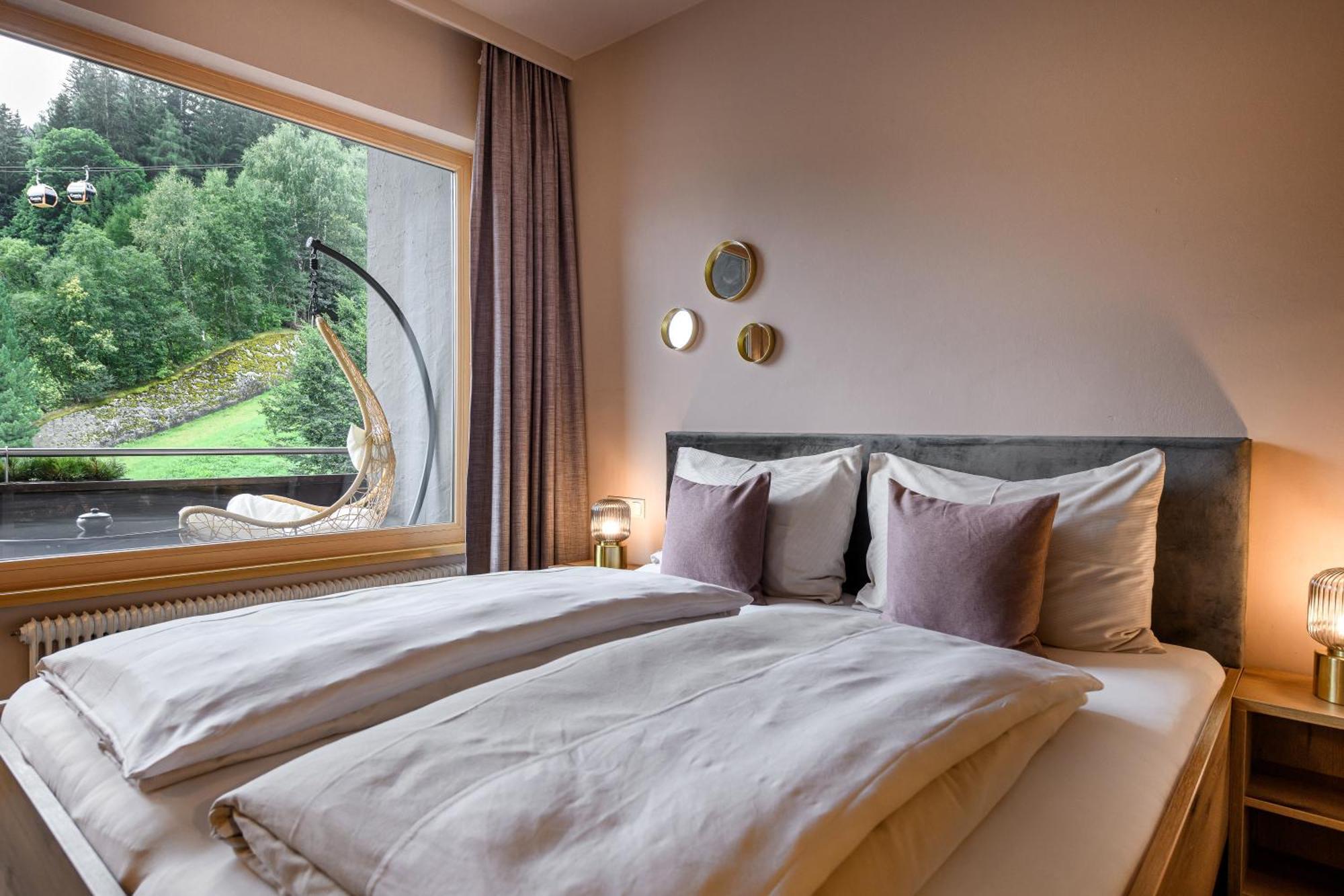 B&B Berglift Direkt An Der Talstation Bad Hofgastein Eksteriør billede